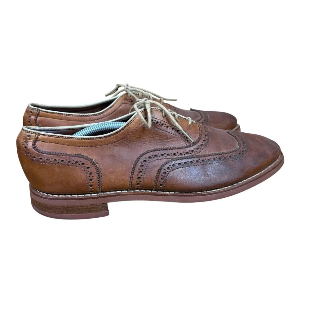 Cole Haan Wingtip Oxford Mens 9.5 Brown Leather Brogue Vibram Sole Dress Shoes
